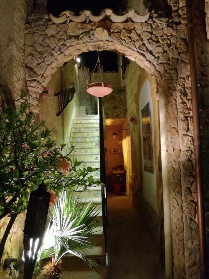 Casa Vacanze Mediterraneo Βίλα Tre Fontane Εξωτερικό φωτογραφία