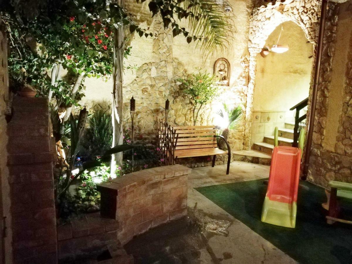Casa Vacanze Mediterraneo Βίλα Tre Fontane Εξωτερικό φωτογραφία